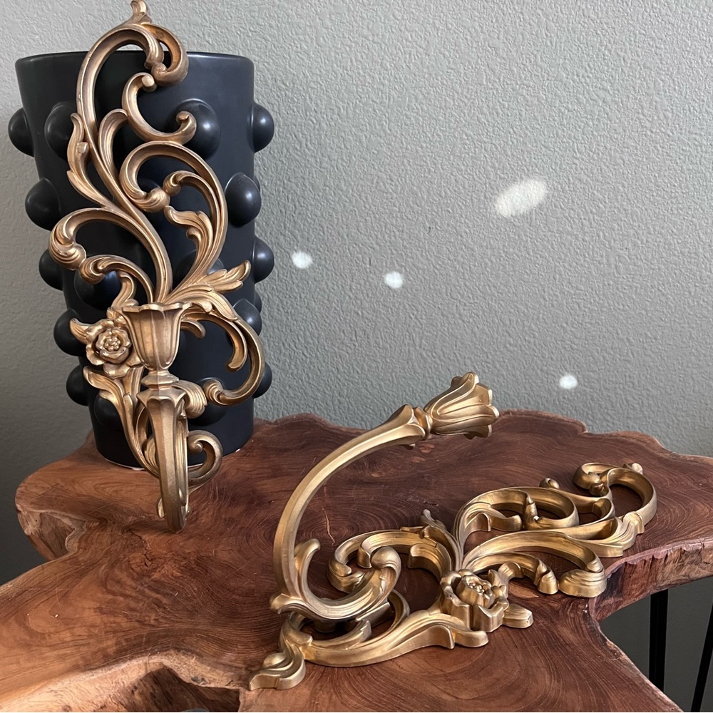 ✨SOLD✨ Vintage gold wall sconces/ candle holders 🕯️✨